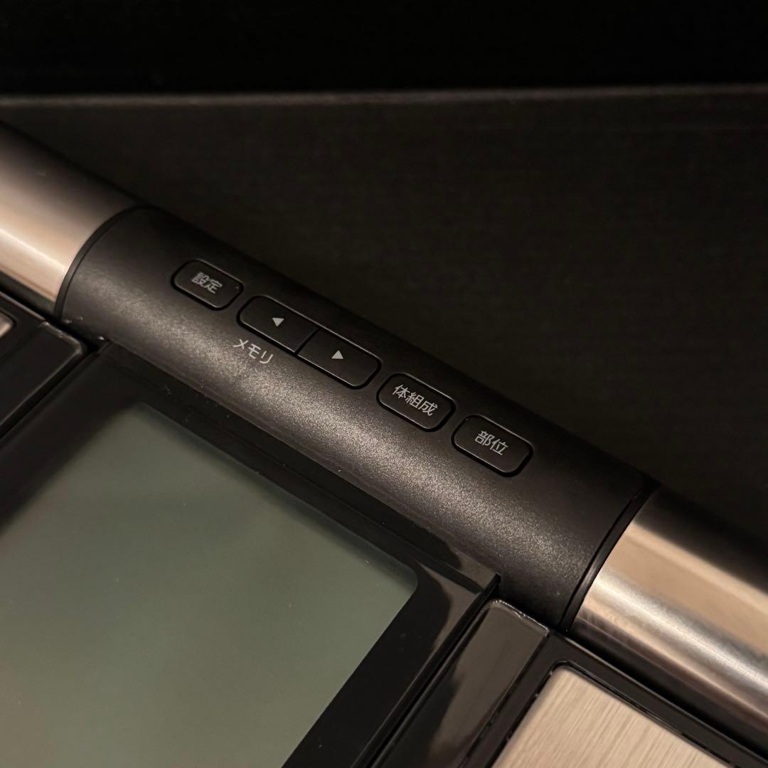 【美品】OMRON KRD-703T カラダスキャン 体組成計