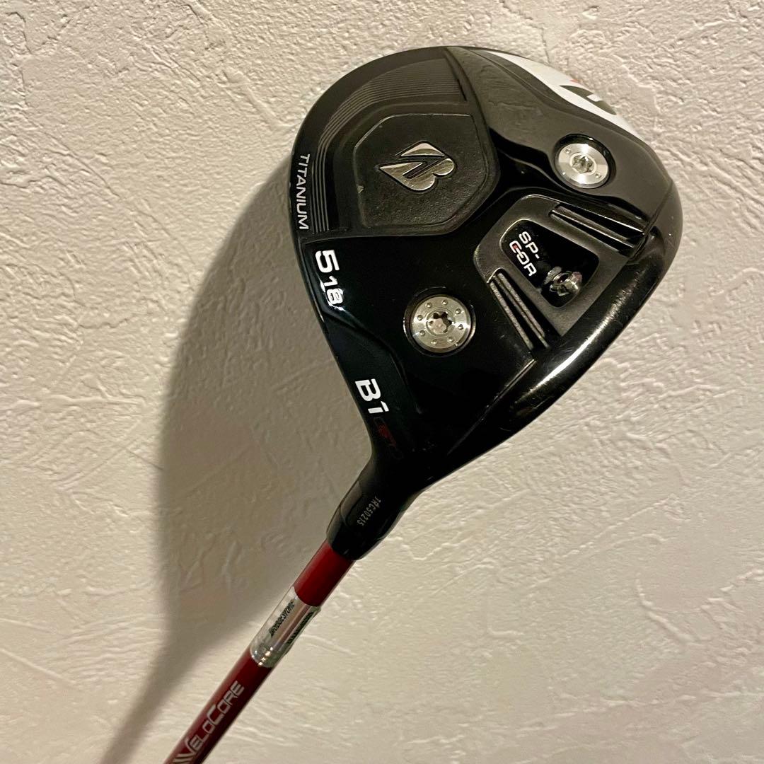 ブリヂストン B1ST 5W ベンタスレッドTR 70S
