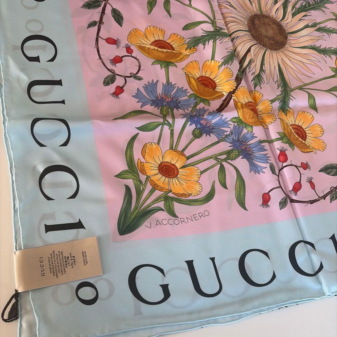 GUCCI大判スカーフ　ひまわり花柄新品未使用カバーなどにも