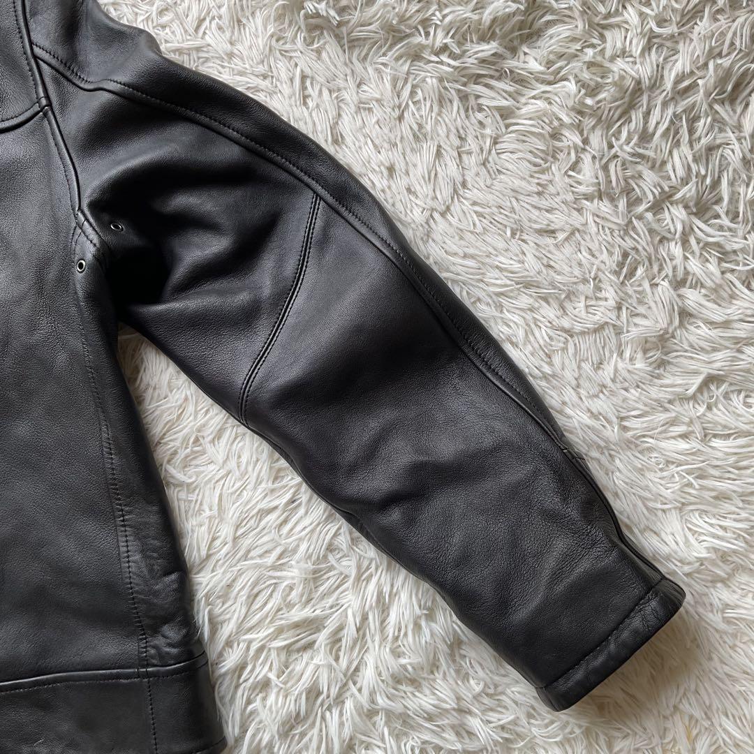 美品✨AVIREX レザージャケット　シングルライダース　羊革　M ブラック