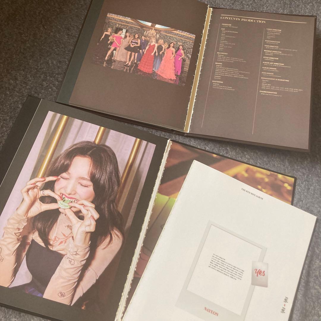 TWICEアルバム、CD