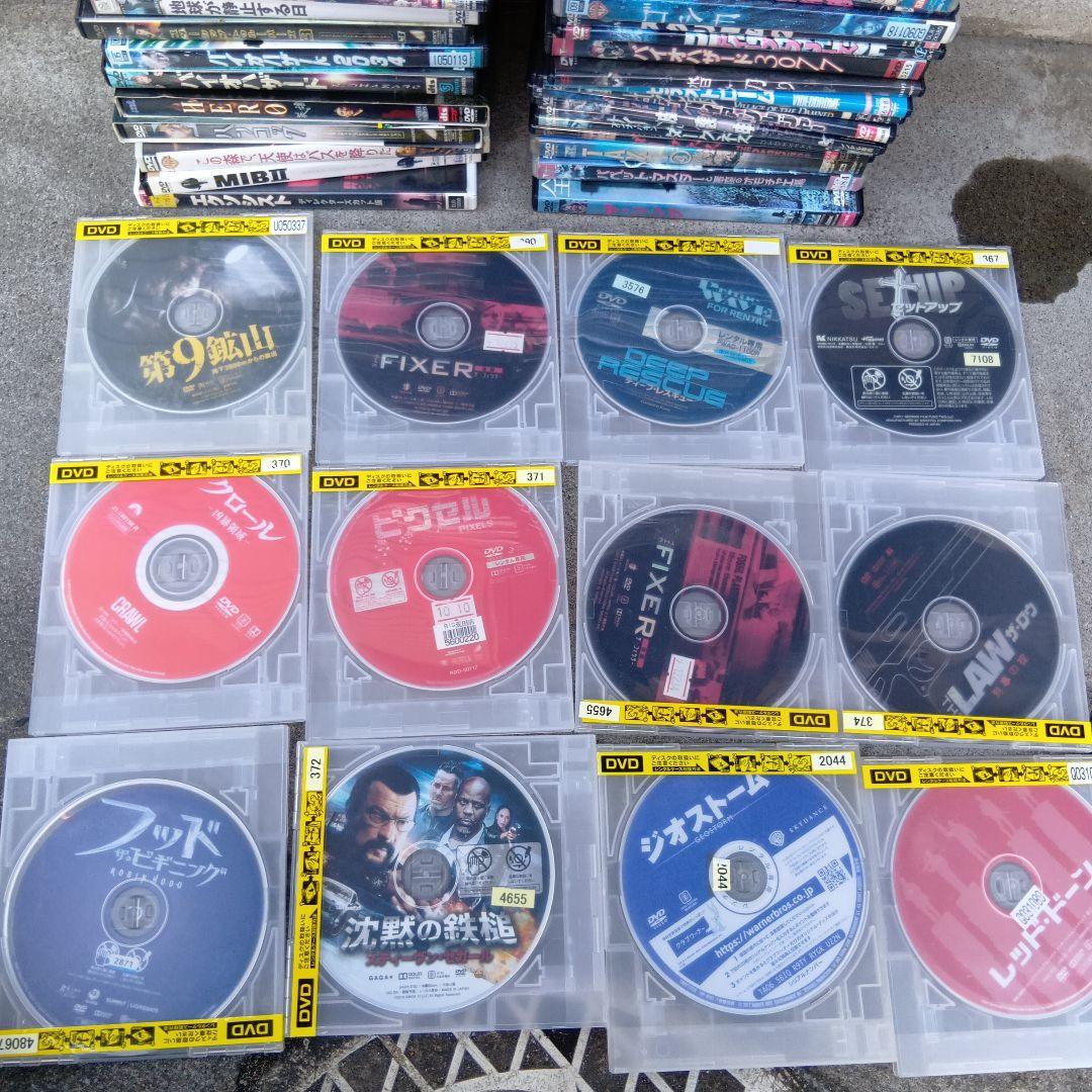 送料着払い　大量　多様なジャンルのDVDコレクション