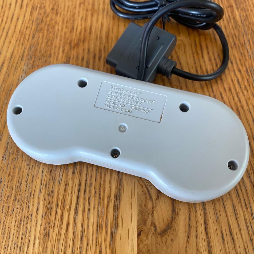 【美品】Nintendo SHVC-001 スーパーファミコン　本体