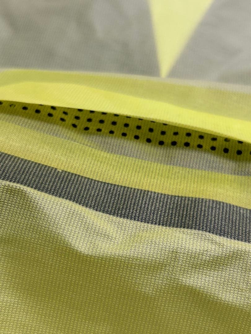 未使用級 Nike Golf 蛍光イエロー ジャケット M ウインドジャケット