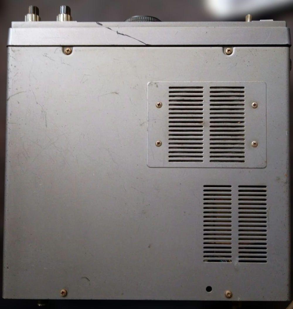 Kenwood TS-711 144Mhz固定無線機 通電確認済み。 中古品