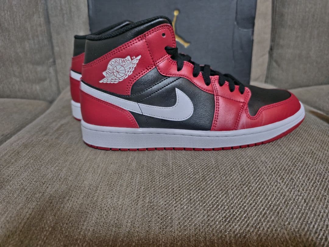 値下げ　NIKE AIR JORDAN 1 MID GymRed 28.0