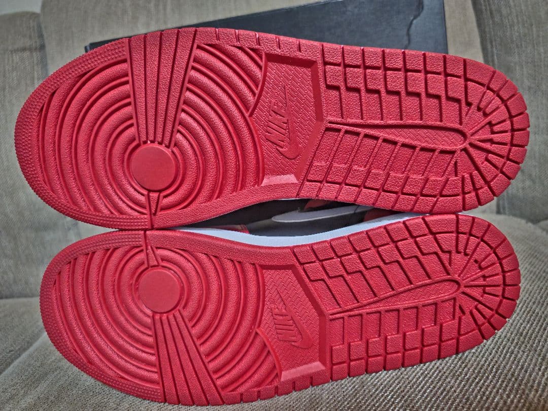 値下げ　NIKE AIR JORDAN 1 MID GymRed 28.0