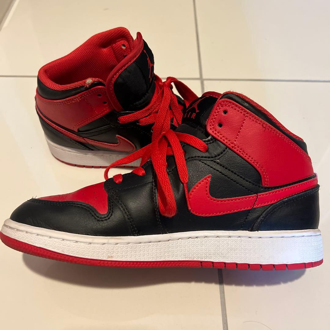 Nike Air Jordan 1 赤黒 ハイカットシューズ25cm