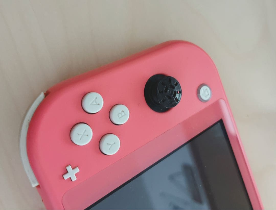 ジャンク品 任天堂Switch Lite コーラル ピンク 本体　スイッチライト