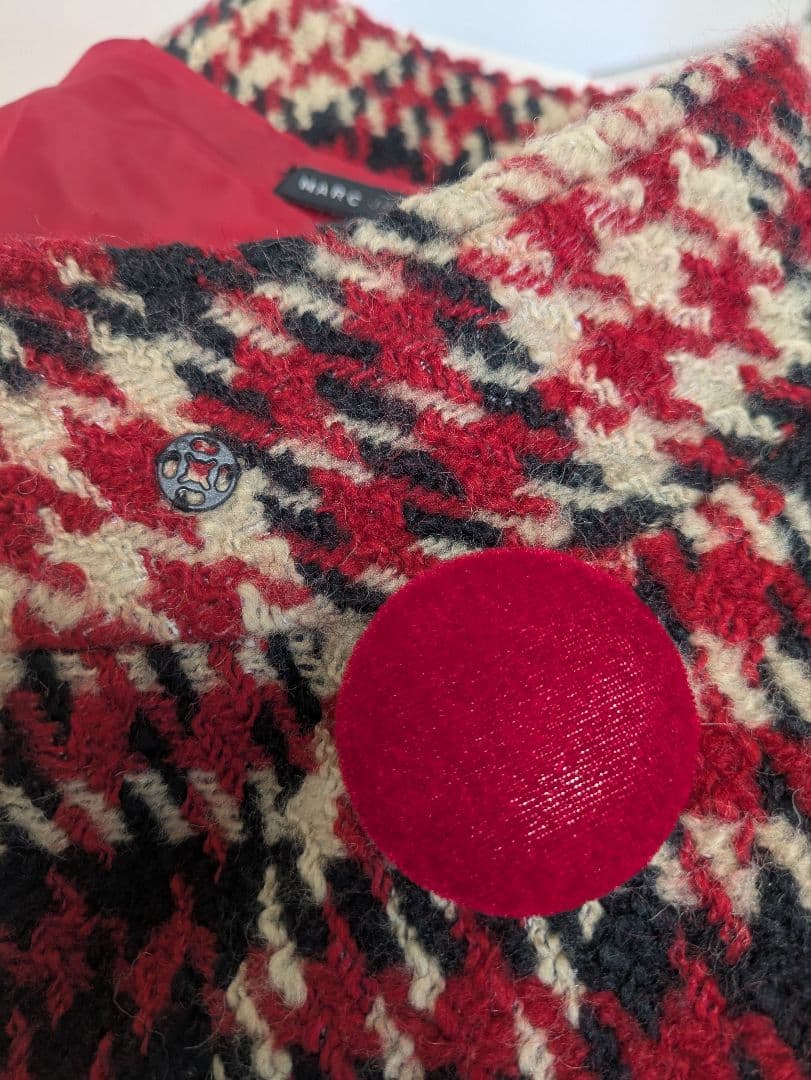MARC JACOBS 赤黒ベージュ チェック ケープ コート ジャケット
