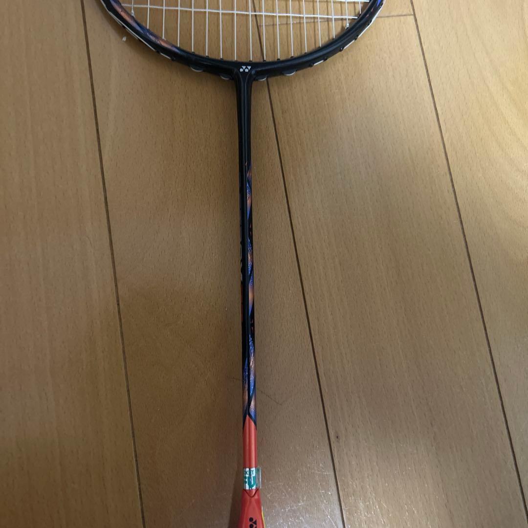 バドミントンラケット アストロクス77プロ