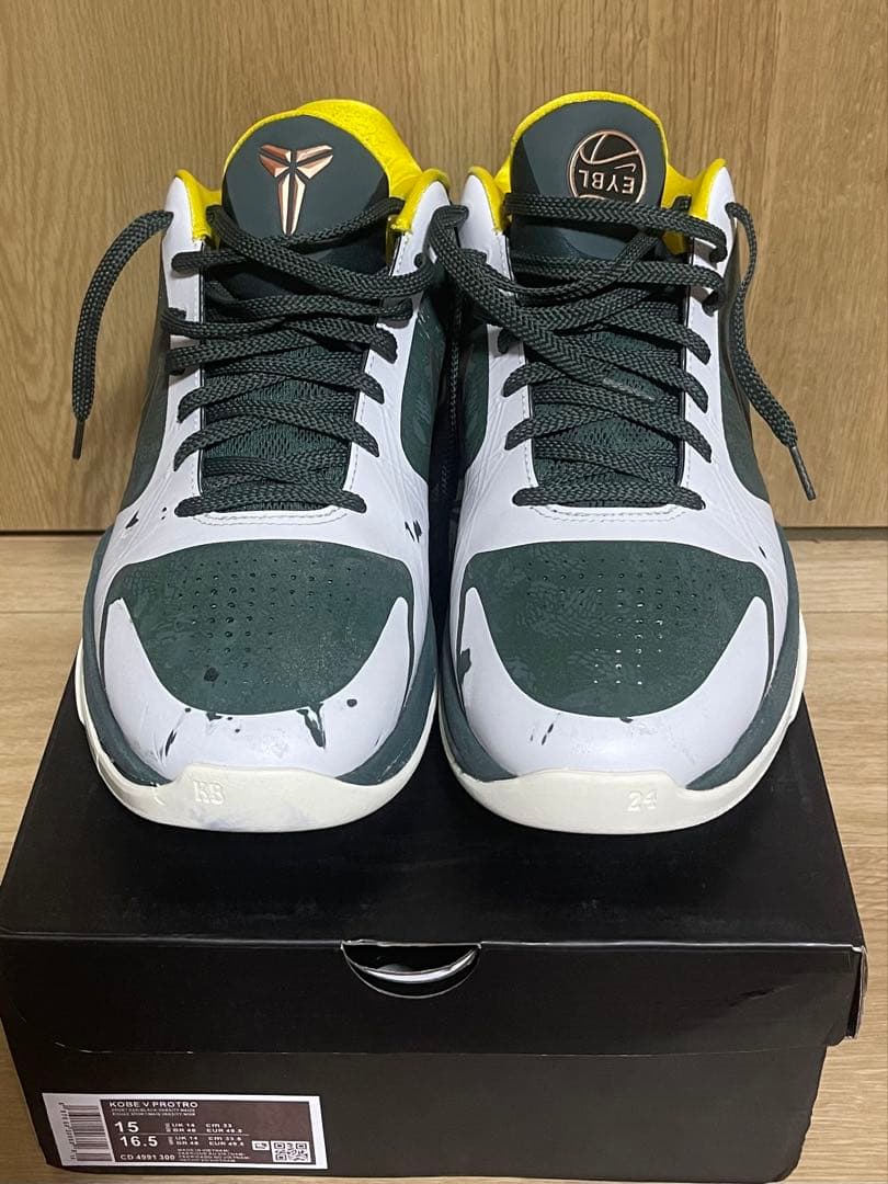 シューズ(男性用) NIKE KOBE V PROTRO EYBL SIZE US15 (33cm)