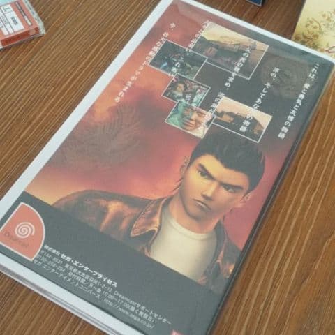 【 希少品 】ドリームキャストソフト シェンムー１＆２＋シェンムーグッズセット
