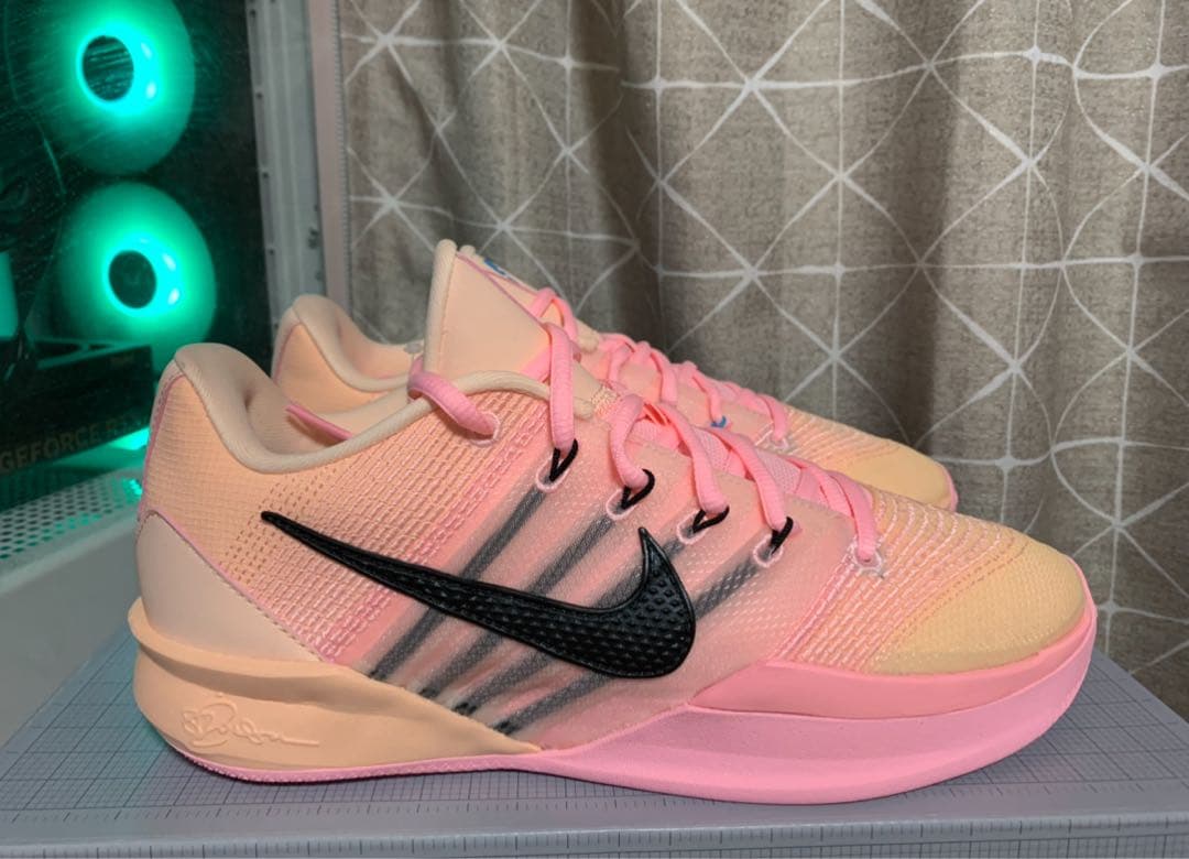 シューズ(女性用) Nike Women's Sabrina 3 \"Twin\"