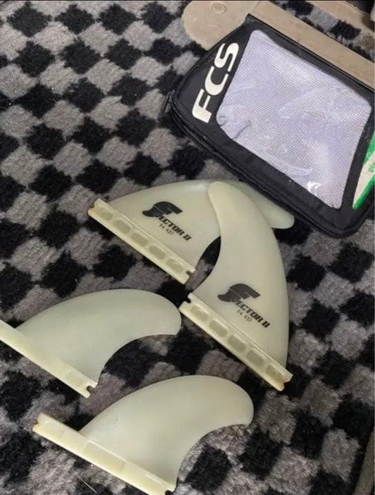 DOCクアッドフィンサーフボード