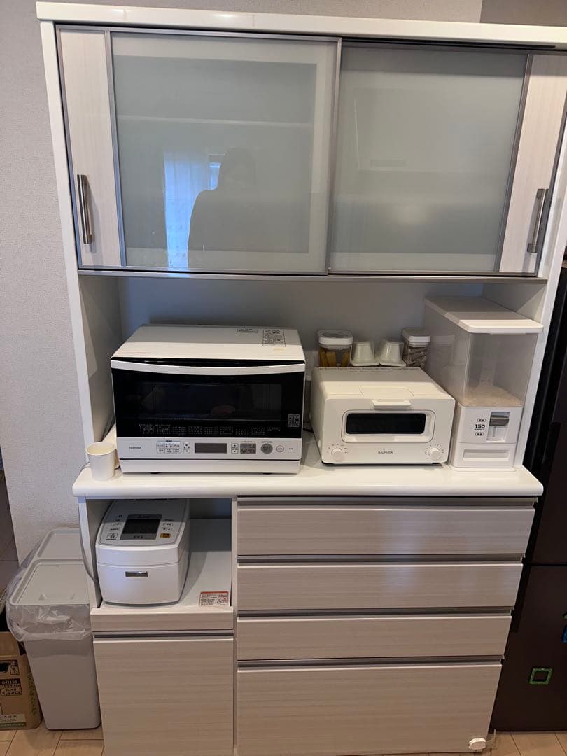 ニトリ　120cmx206cm キッチンボード　WH ニトリ　カップボード