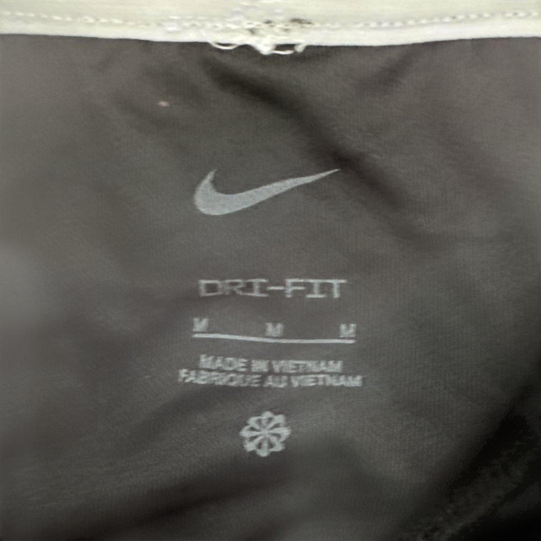 【値下げ】NIKE DRI-FIT ブラック ストライプ パンツ M