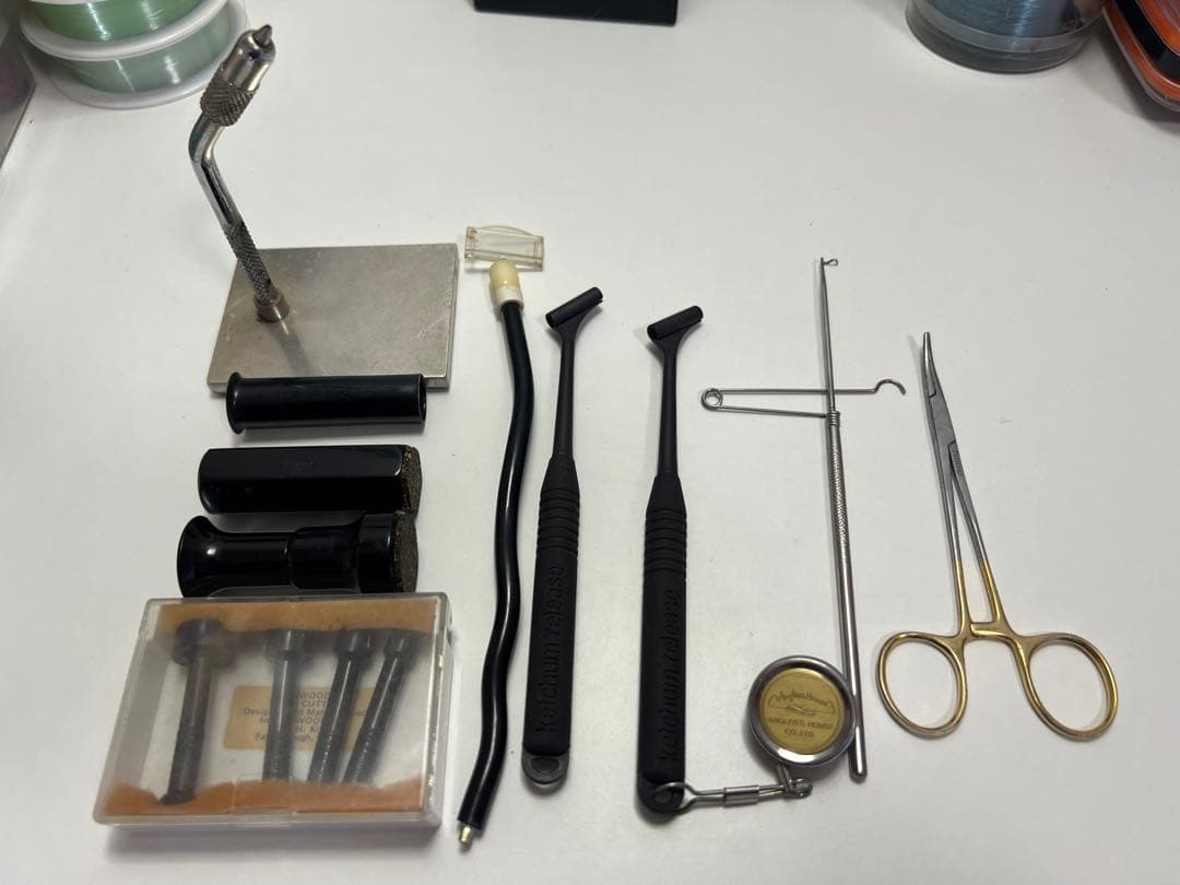ジ*ー様 【釣具大量】フライフィッシング用品・ライン・フック・マテリアル・ツール