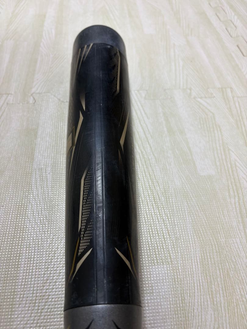 ビヨンドマックスギガキング 84cmと85cm2本セットとバットケース付