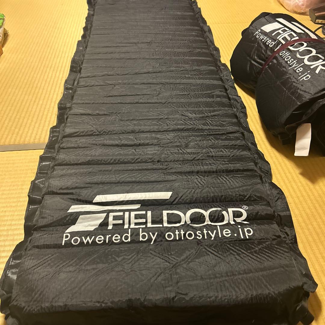 FIELDDOOR インフレーターマット2個セット超配送料キャンペーン中値下げ中