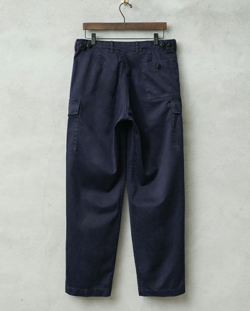前期型　USED　イギリス軍　 Navy　カーゴパンツ
