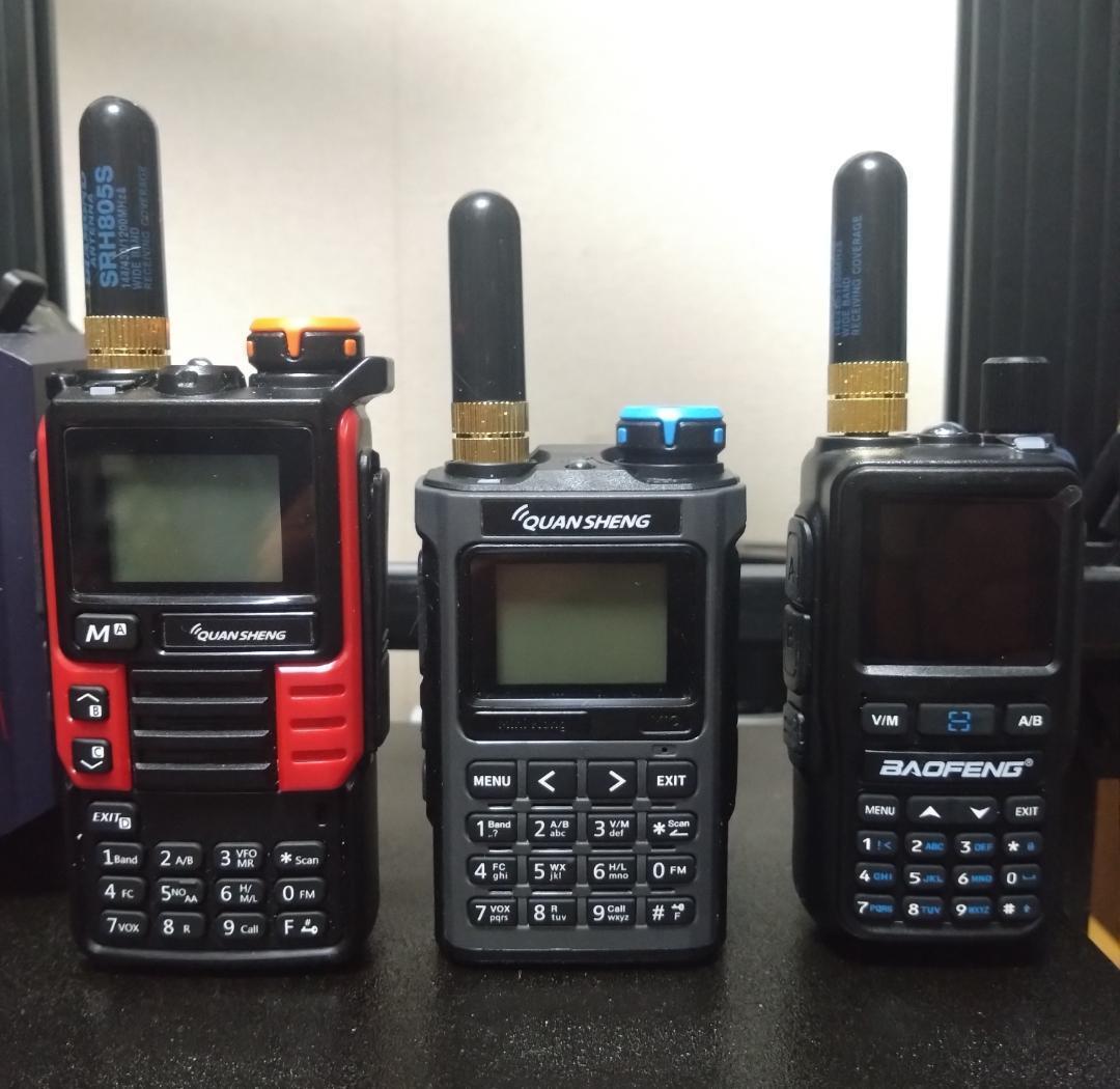 広帯域受信機　UV-5R Plus　(２９９７ｃｈ)ショートアンテナサービス付き