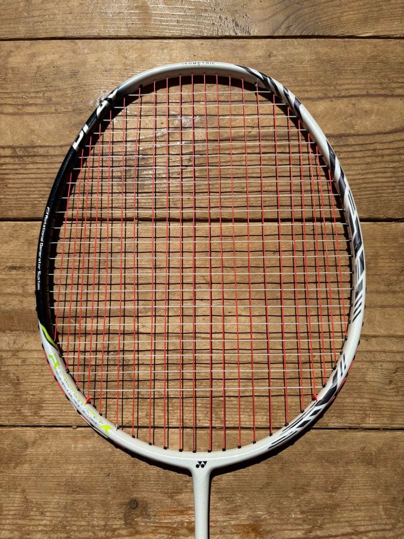 YONEX アストロクス99 PLAY バドミントンラケット