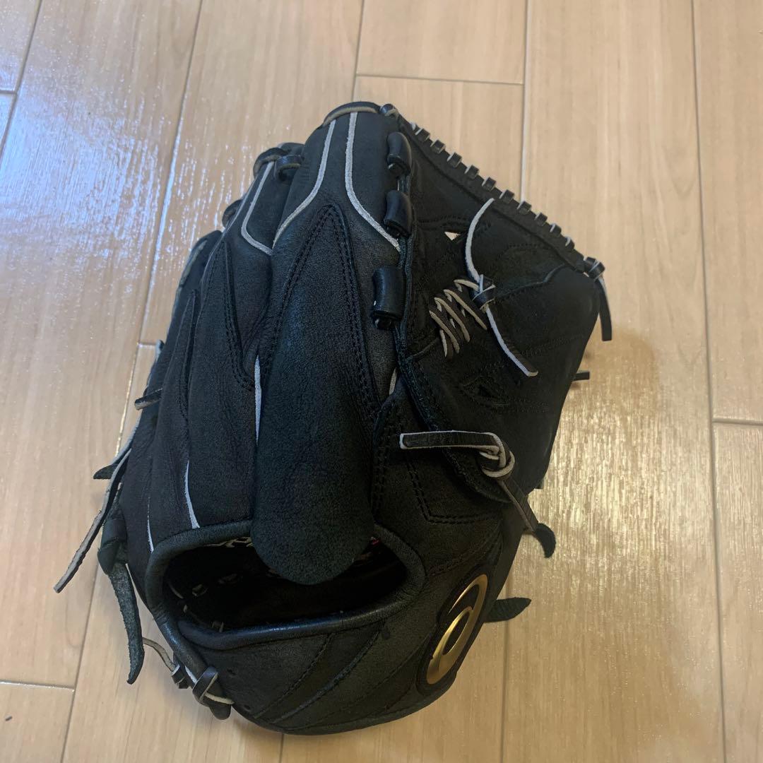 限定モデル　アシックス　硬式投手用