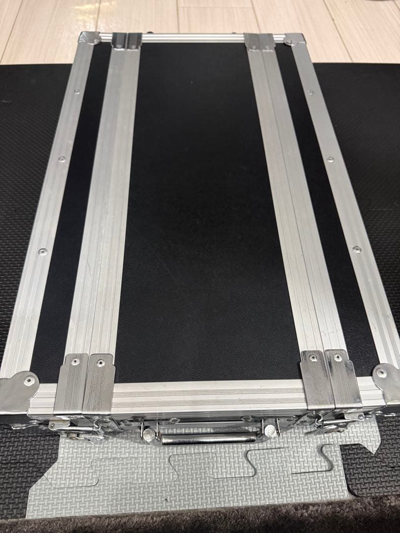 KC HRC100 1Uハーフラックケース キョーリツ