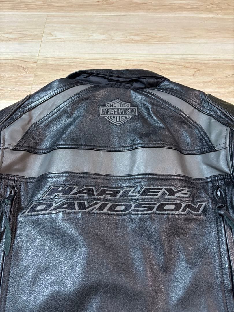 美品　HARLEY DAVIDSON　シングルライダースジャケット　ブラック　黒