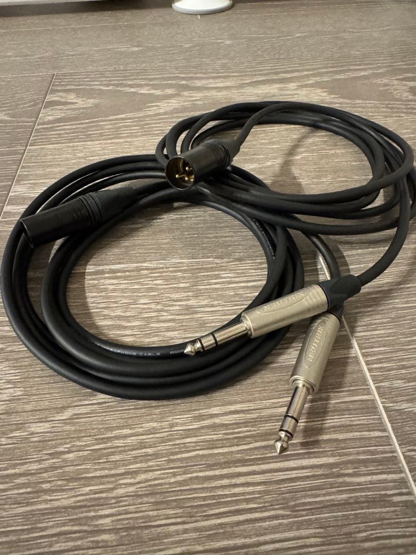 GENELEC 8020A ペア【ケーブル付】