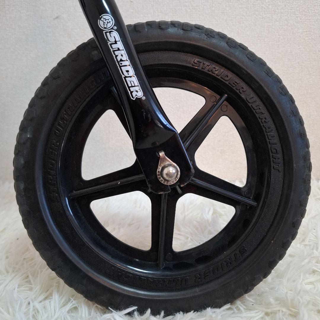 【極美品】ストライダー スポーツモデル 12インチ