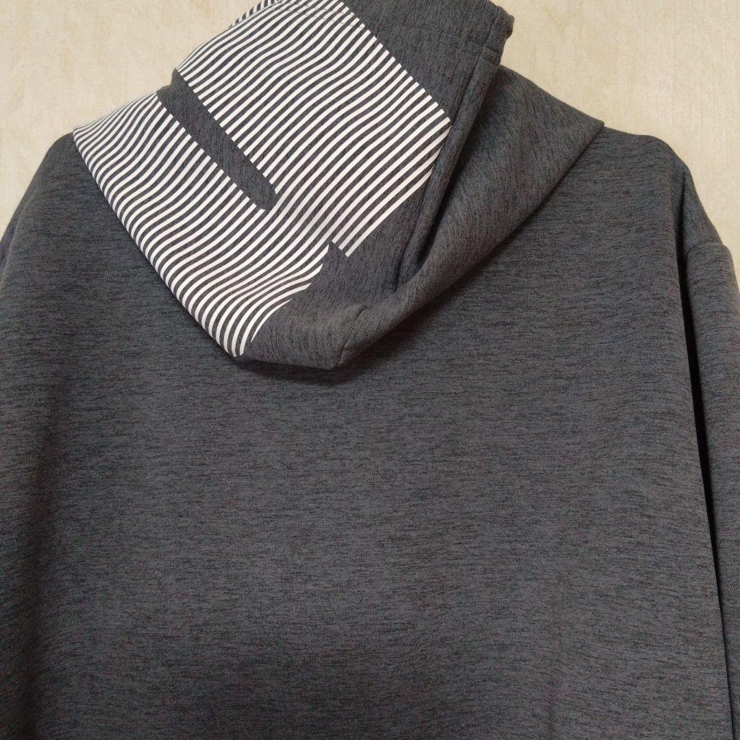 munsingwear フード付きトレーナー　　グレー