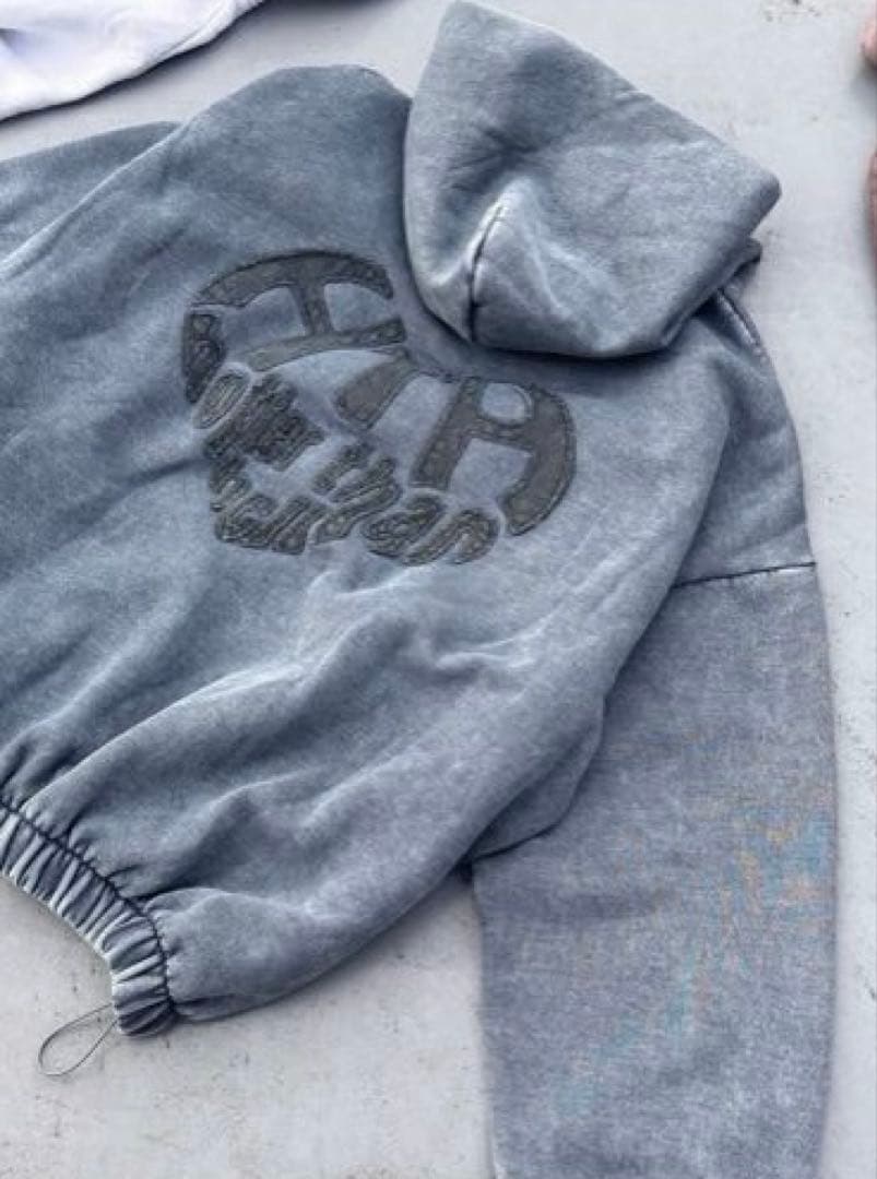 【HTH】vintage like Heart Logo Hoodie 完売品