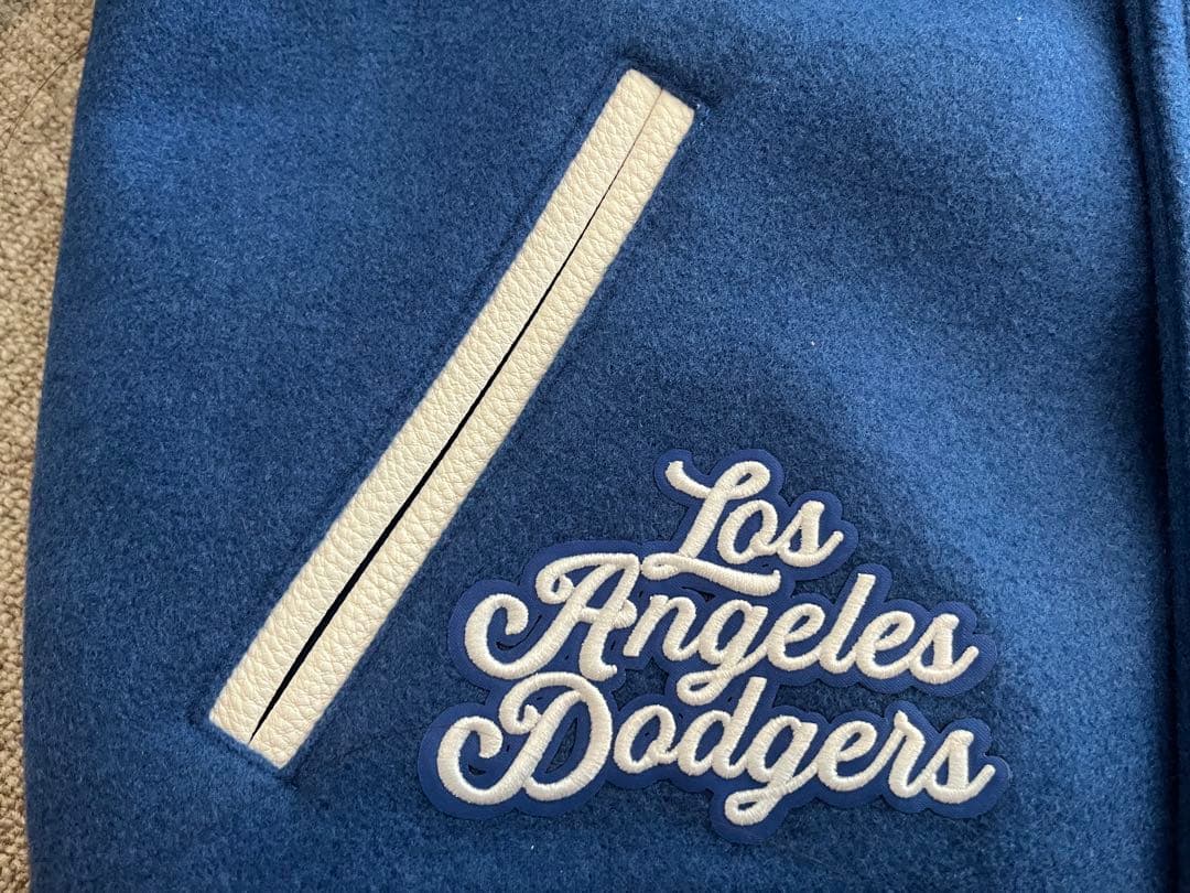 新品試着のみ ドジャース スカジャン Dodgers
