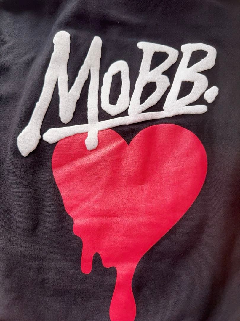 MOBBパーカー ハートロゴプリント