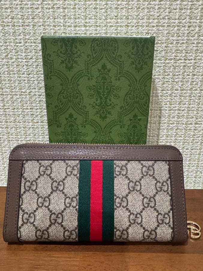 GUCCI GGキャンバス 長財布 m