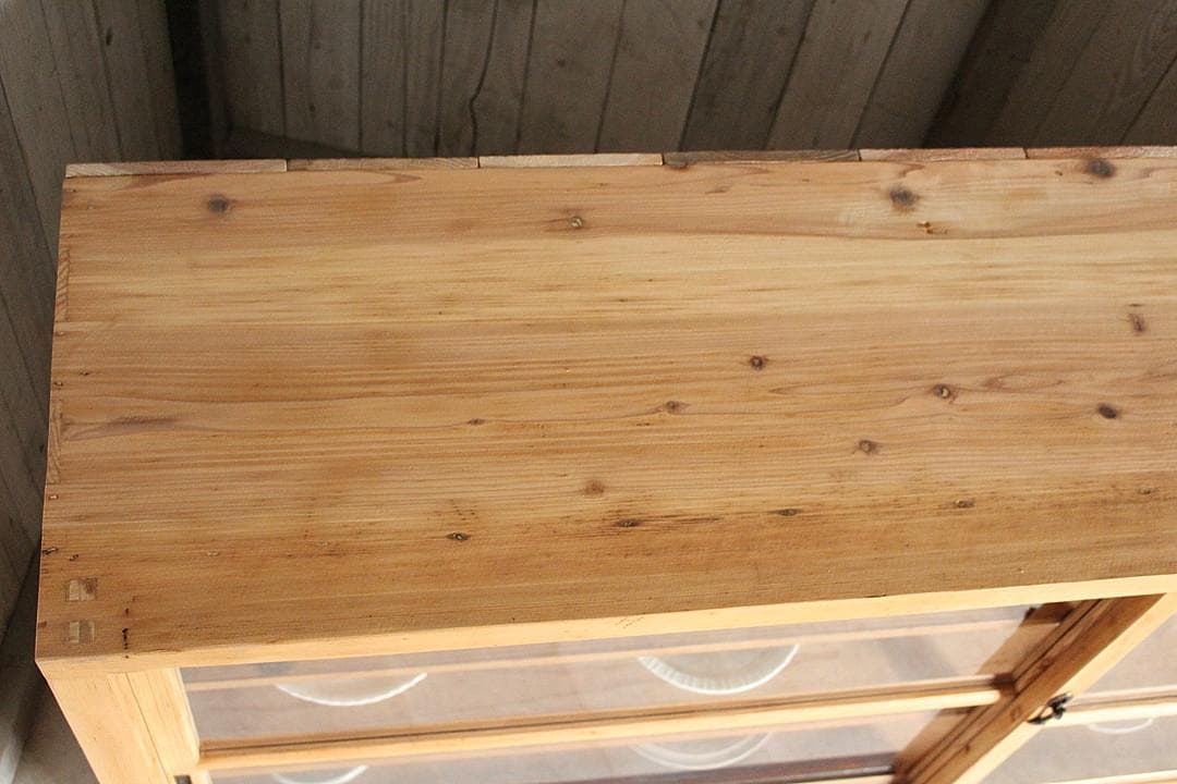 古い大きな木枠の格子ガラス戸棚　食器棚　水屋　カウンター　古家具　古民家