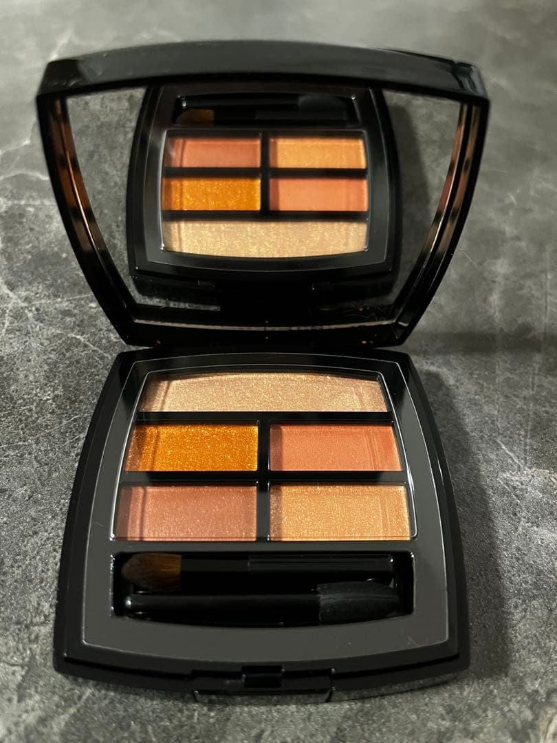 【新品】CHANEL LES BEIGES アイシャドウパレット ゴールド