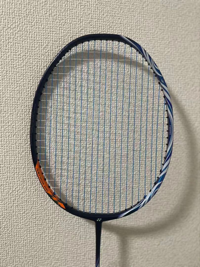 【ジャンク品】YONEX アストロクス 100ZZ 3U G4 シャフト折れ