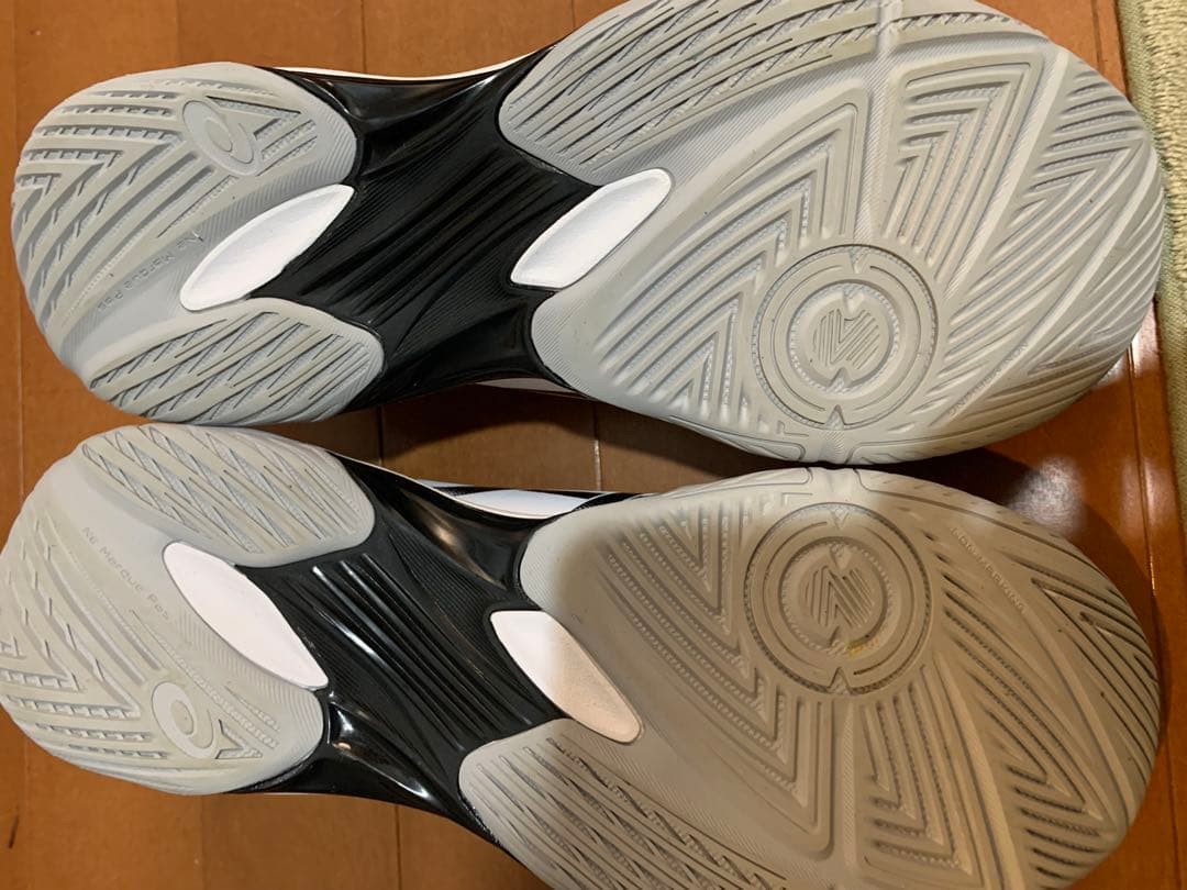 【美品】ASICS バレーボールシューズ　Gel-Rocket12 27センチ