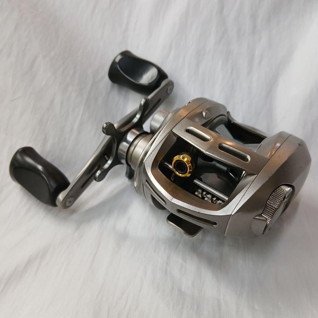 DAIWA　アルファス　タイプF 右　ベイトリール