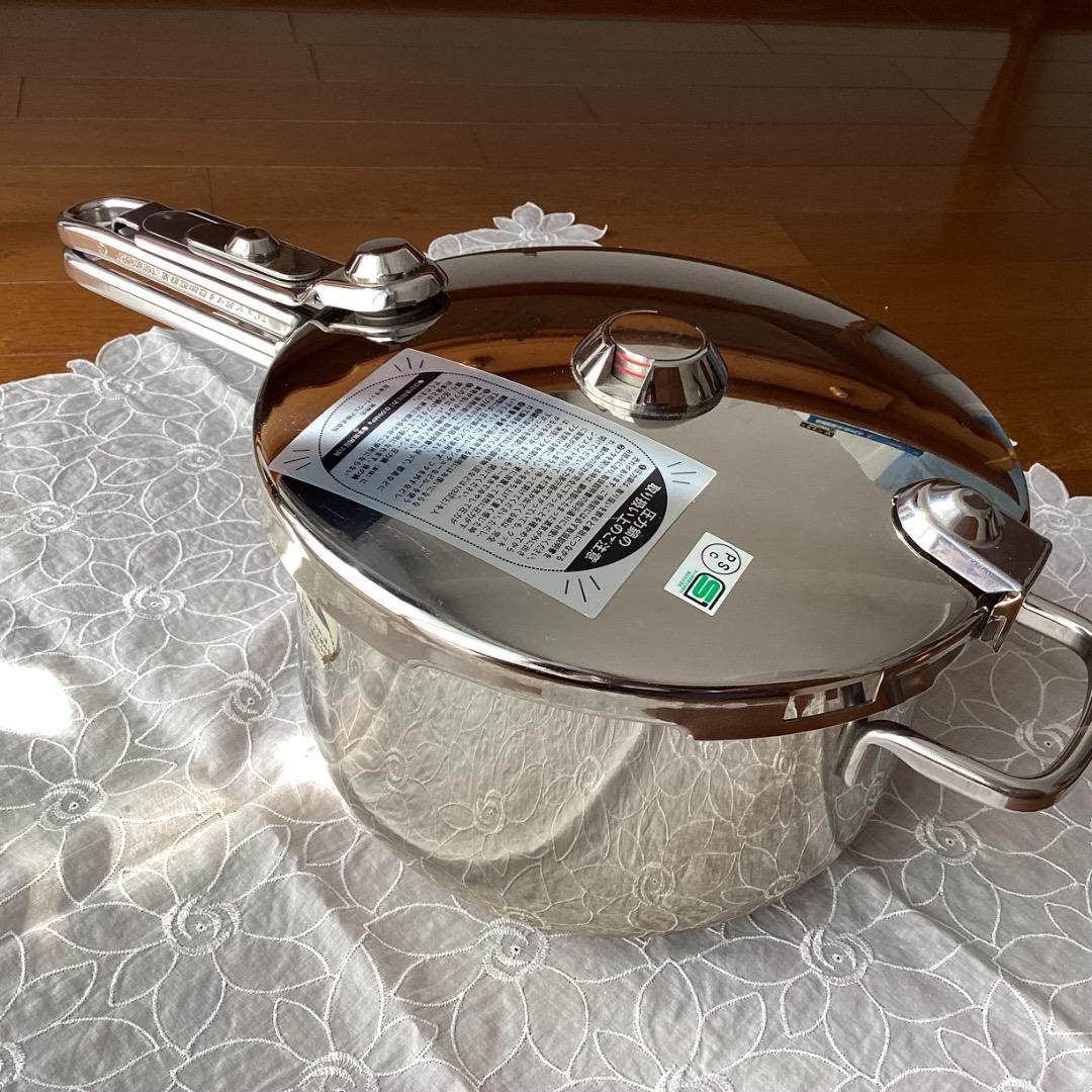 タッパーウェア　パーフェクトキッチン圧力鍋５L