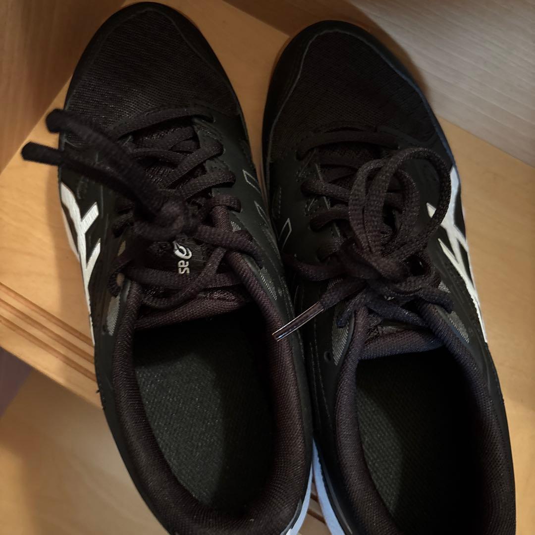 新品 ASICS バレーボールシューズ ブラック/ホワイト24.0