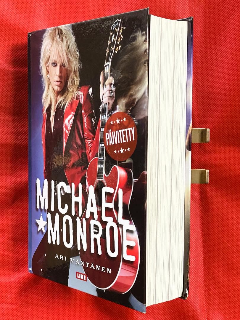 【絶版・美品】マイケル・モンロー自伝『Michael Monroe』