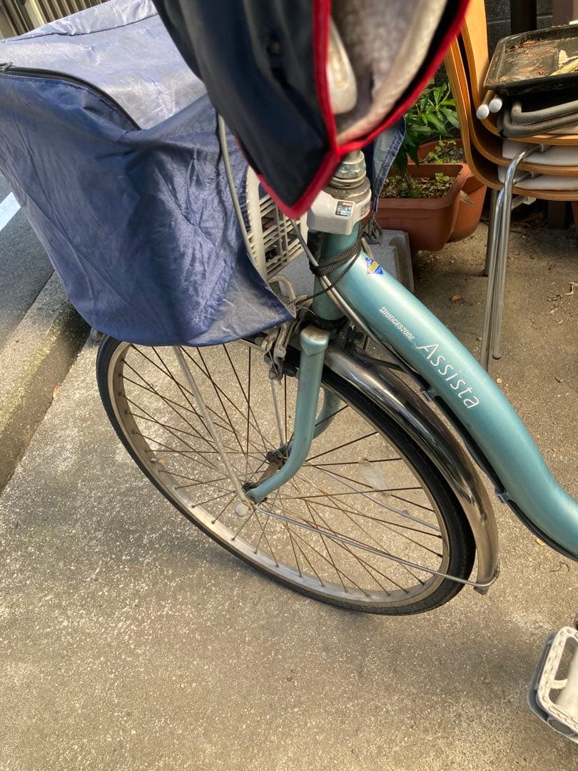 堺市（鳳駅位）に引き取り可能な方　充電器未使用Assistista 電動自転車