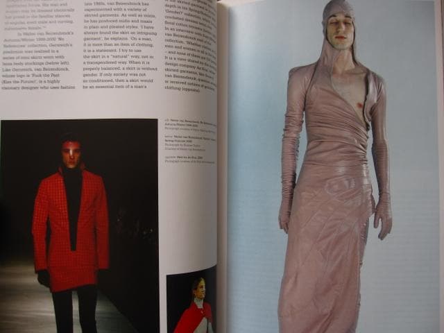 MEN IN SKIRTS　Andrew Bolton　男のスカート