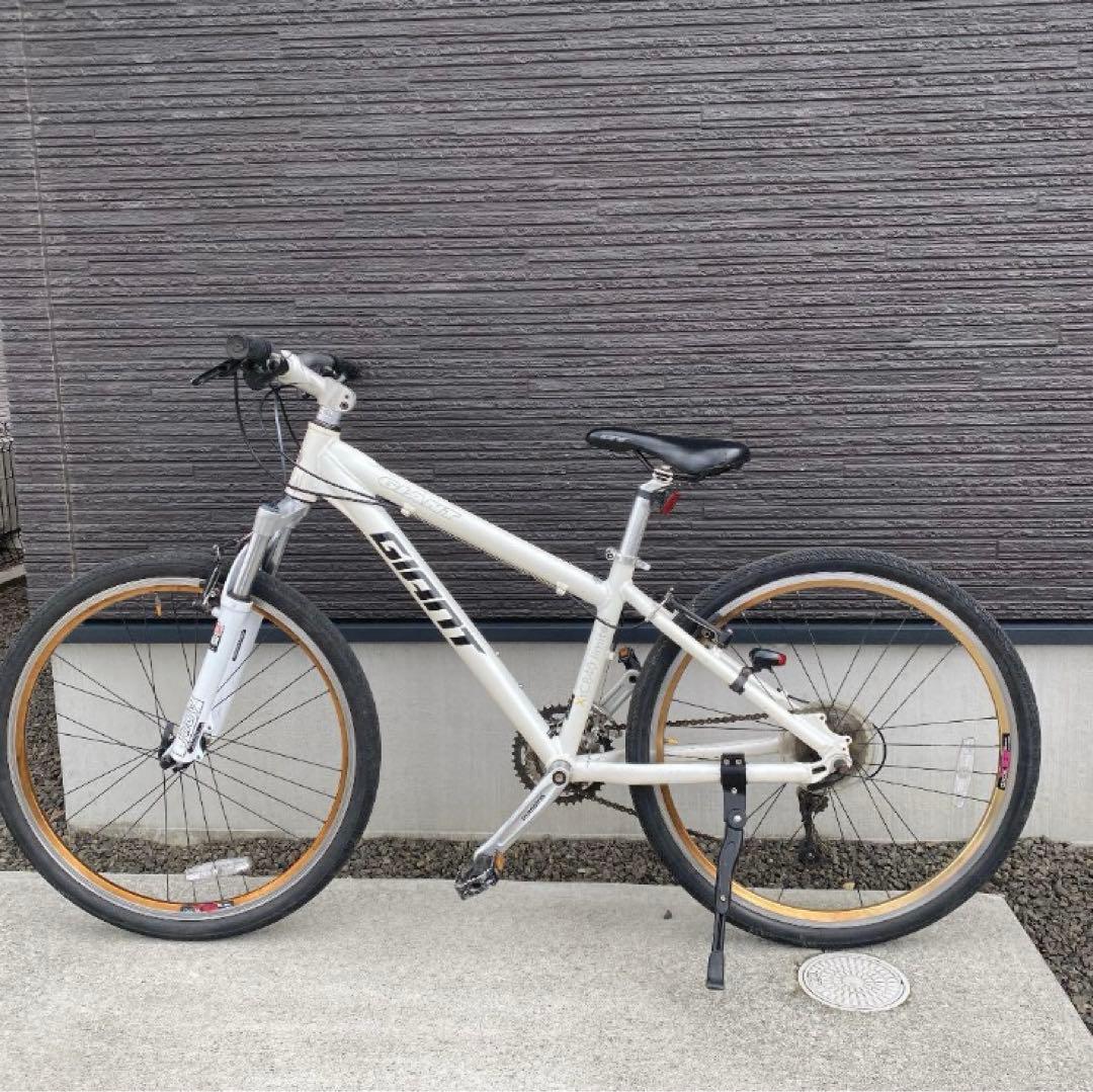 GIANT クロスバイク 26インチ中古　仙台直接引渡し希望