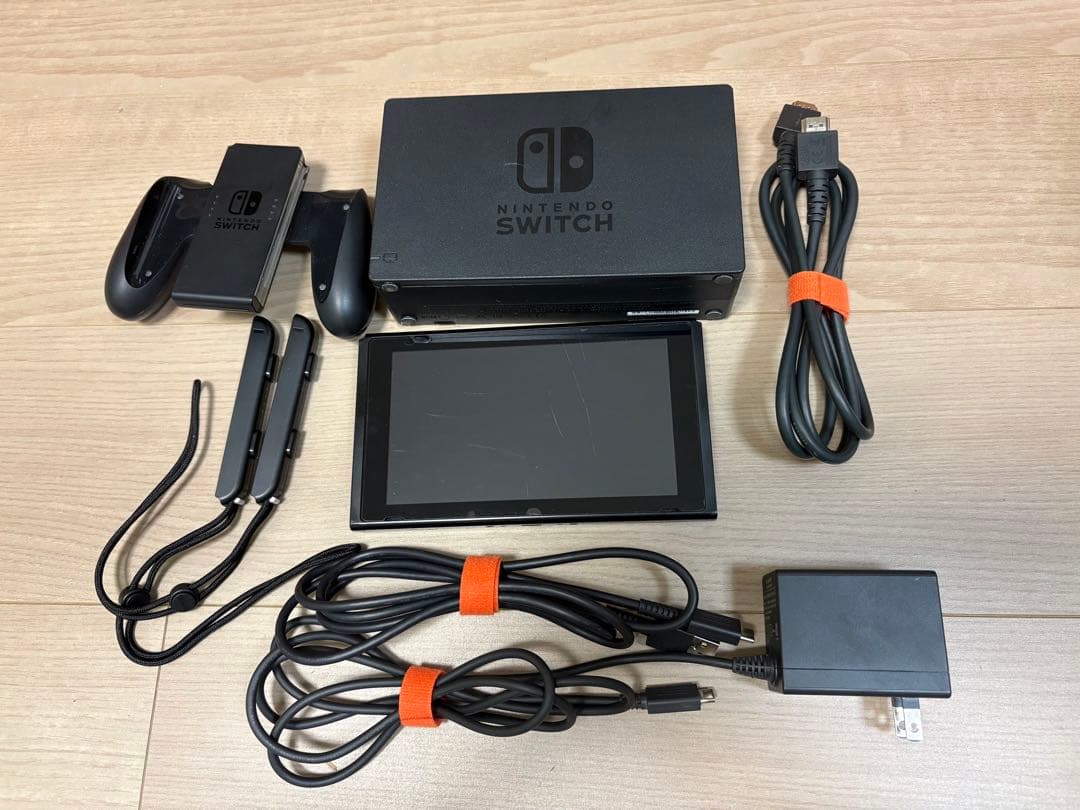 ニンテンドースイッチ 本体 HAC-001 Joy-Conなし