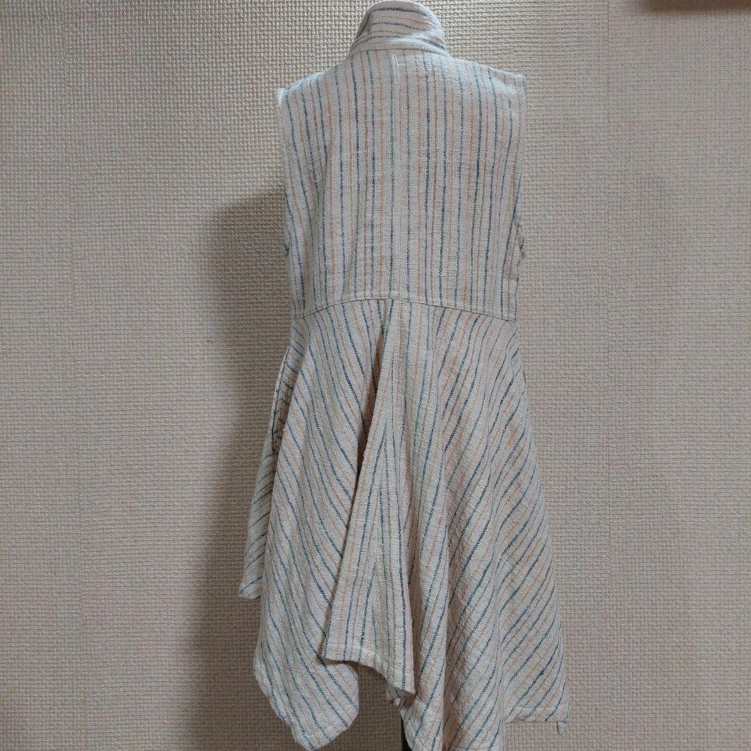 うさとの服 ベスト 前開き 変形 ジレ アシメントリー